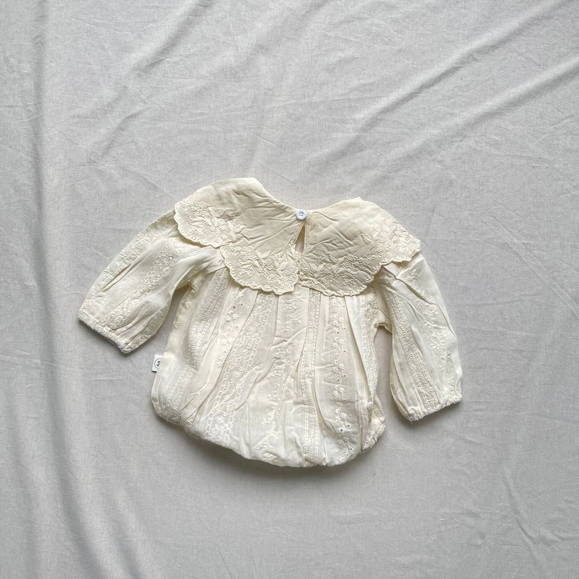 長袖ロンパース レース刺繍ビッグ襟長袖ロンパース【mh0009434】