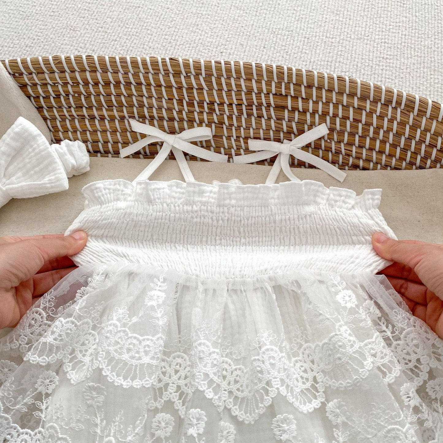 ノースリーブロンパース チュールレーススカートシャーリングキャミソールロンパース+リボンヘアバンドセット【mh0009708】