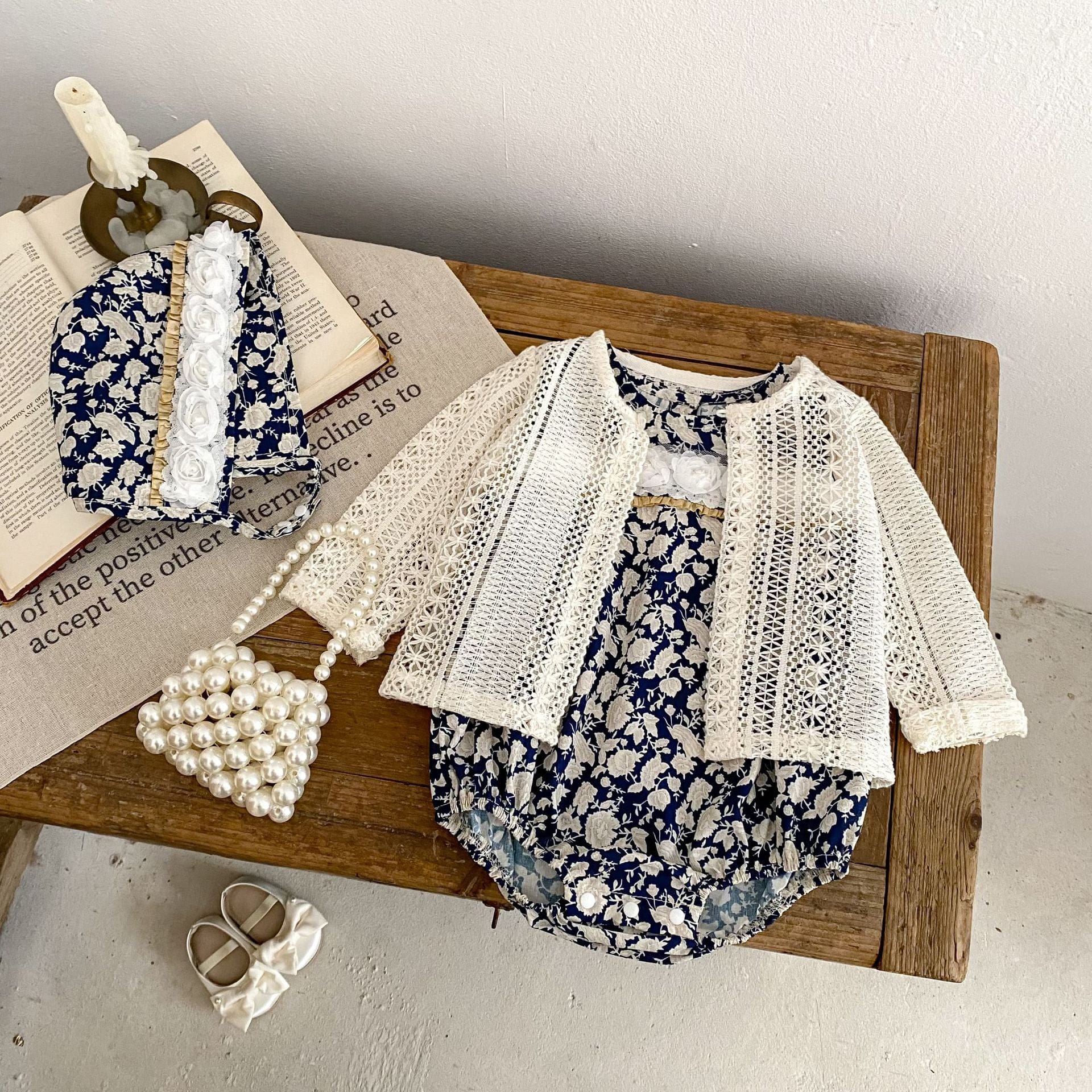 ノースリーブロンパース ローズ刺繍花柄ノースリーブロンパース+ボンネット帽子セット【mh0010166】