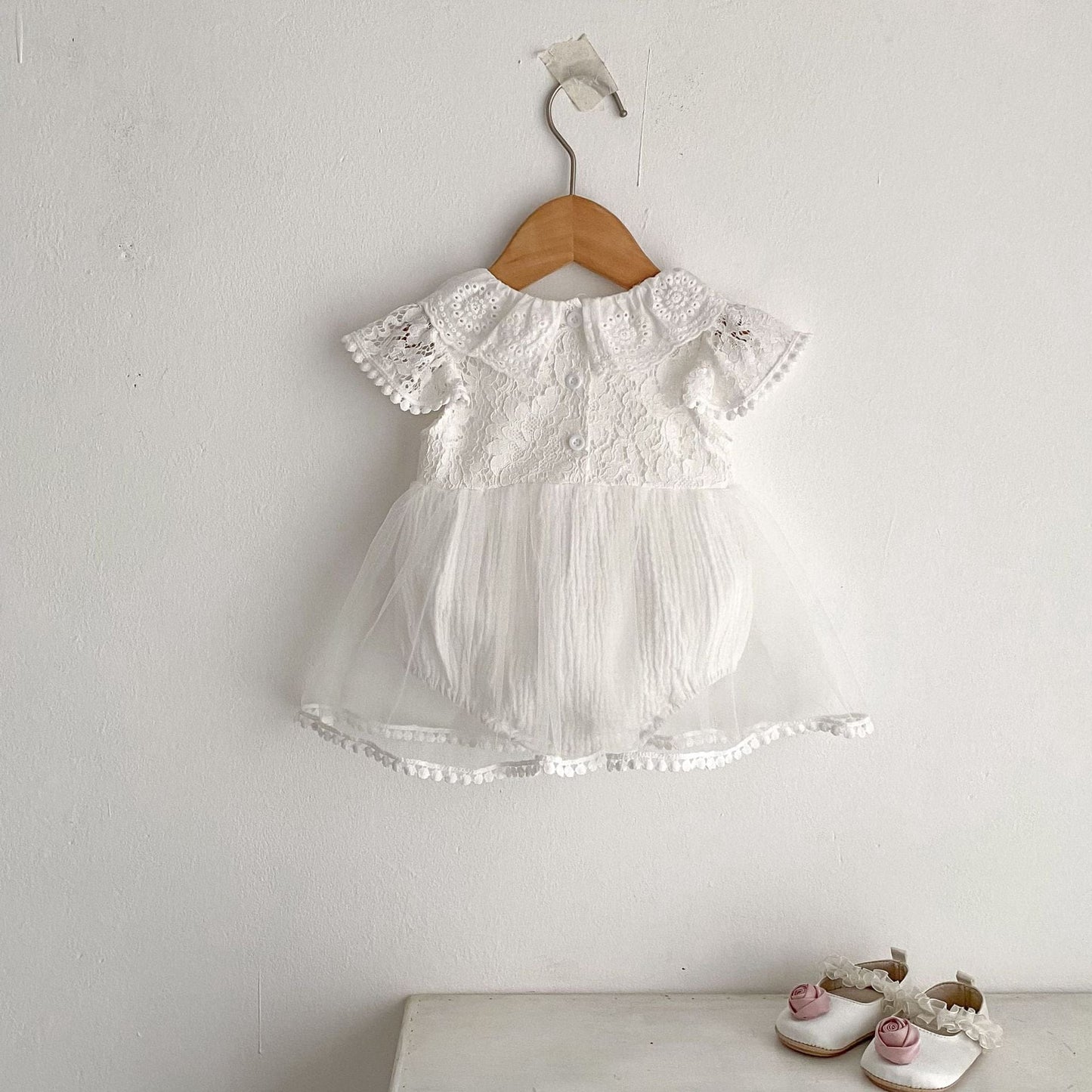 半袖ロンパース 刺繍フラワーレーススカートドッキングロンパース【mh0010170】