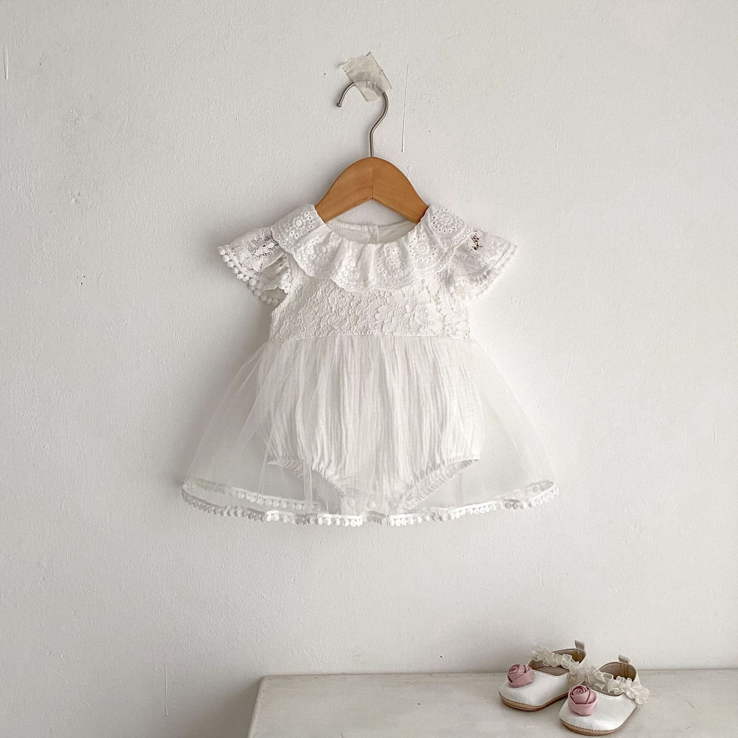 半袖ロンパース 刺繍フラワーレーススカートドッキングロンパース【mh0010170】