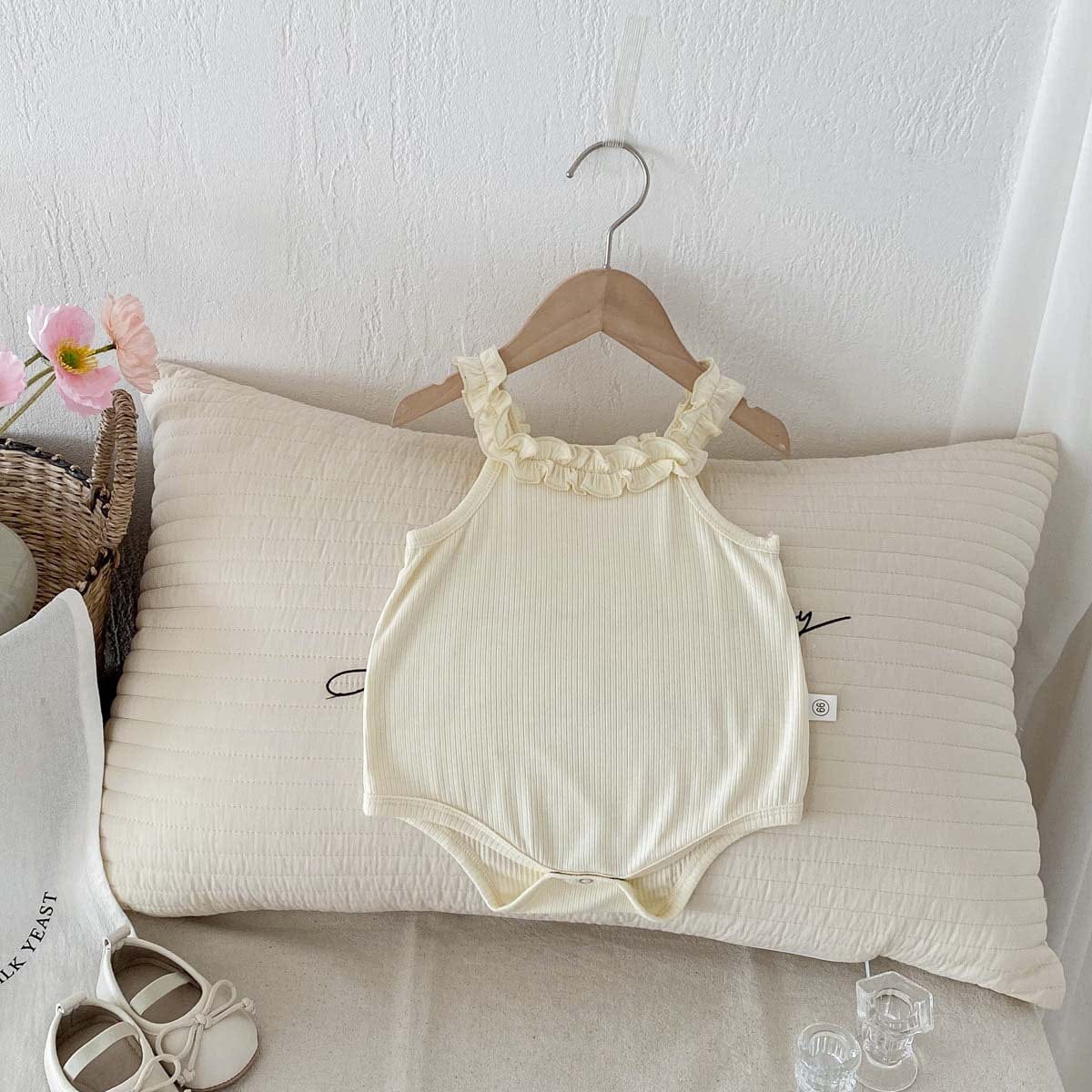 ノースリーブロンパース フリルキャミソールロンパース【mh0010305】