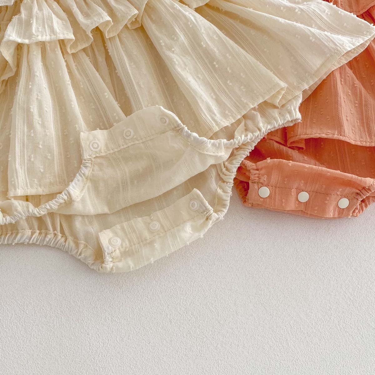 ノースリーブロンパース ティアードフリルキャミソールロンパース【mh0010345】