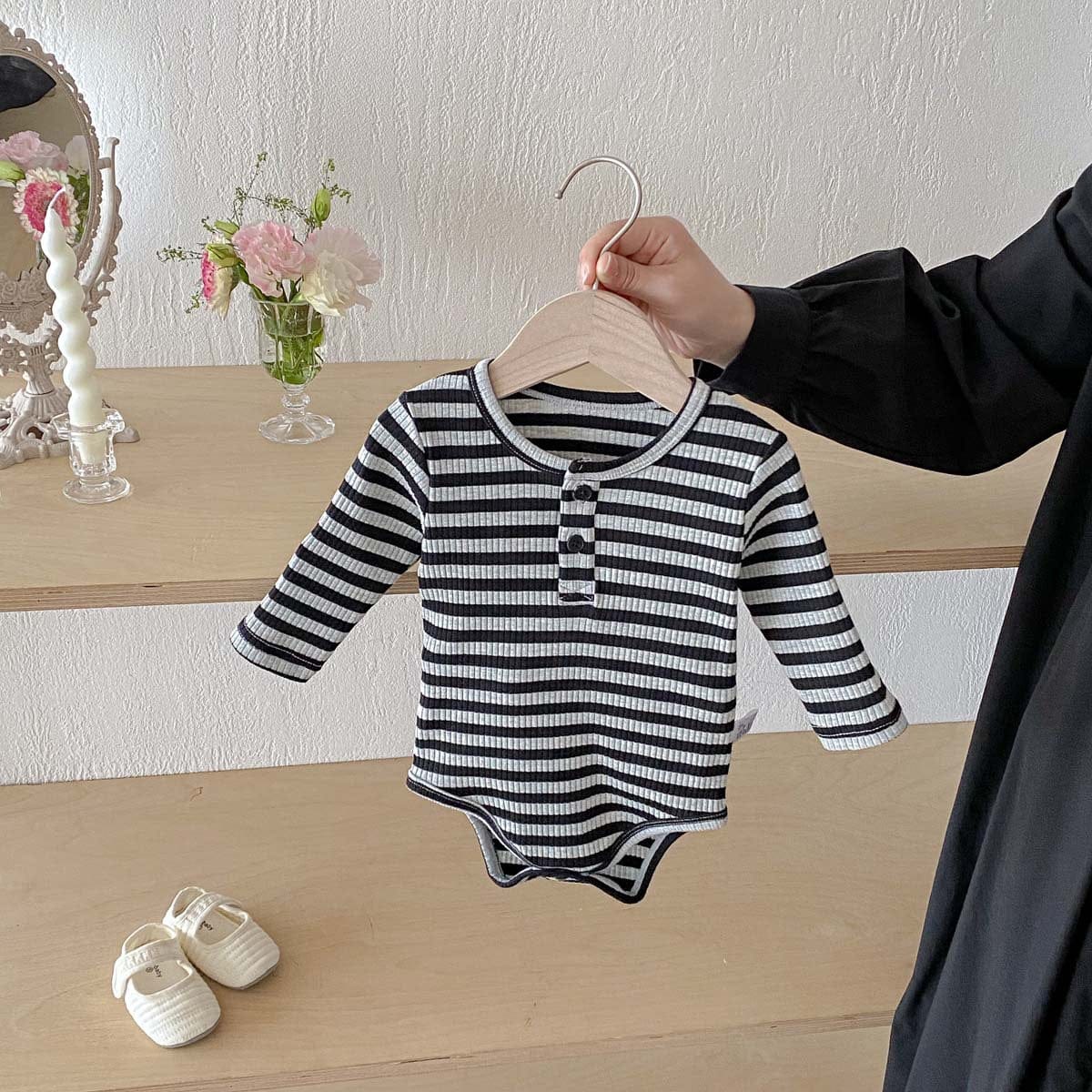 長袖ロンパース リブ素材ヘンリーネック長袖ロンパースボーダー柄【mh0010919】