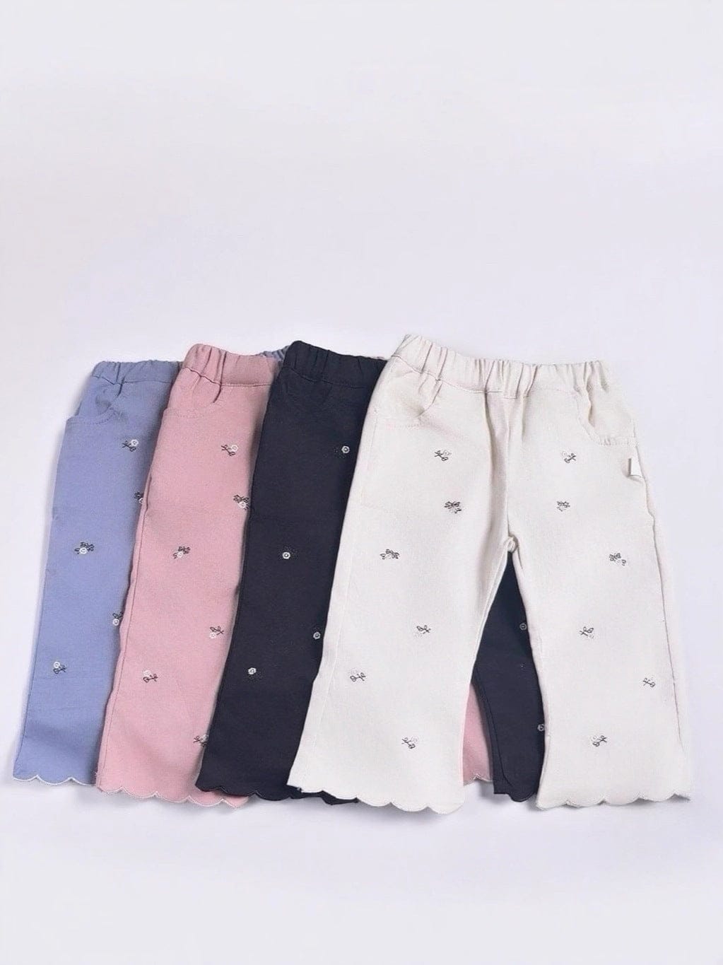 ロングパンツ・スウェットパンツ フラワー刺繍裾メロウフレアパンツ ワイドパンツ【mh0011018】