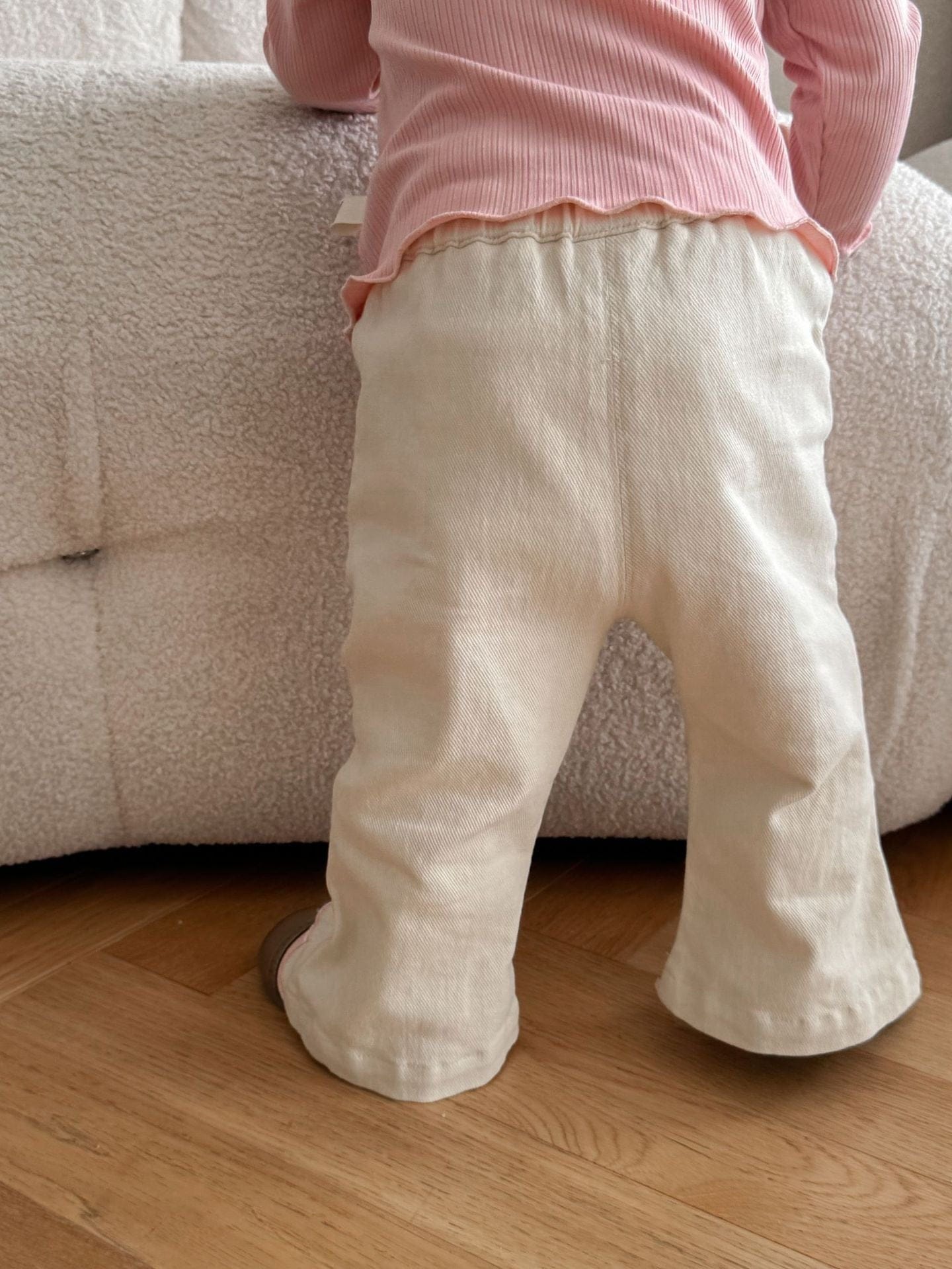 ロングパンツ・スウェットパンツ フラワー刺繍裾メロウフレアパンツ ワイドパンツ【mh0011018】