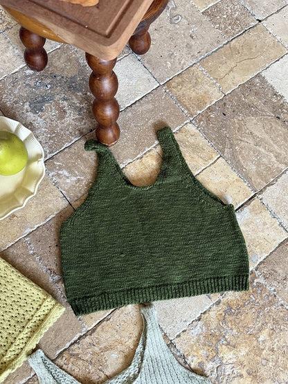 ベスト フロントボタンクロップドニットベスト【mh0011026】