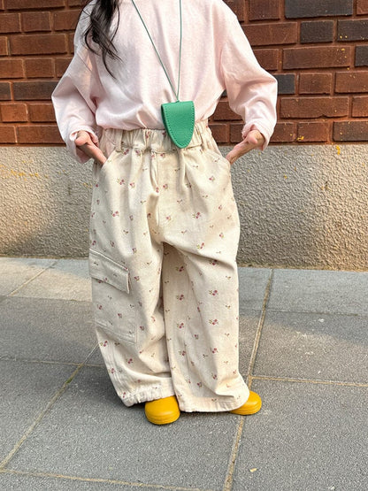 ロングパンツ・スウェットパンツ 小花柄ワイドパンツ サイドポケット付き ルーズフィットロングパンツ【mh0011054】