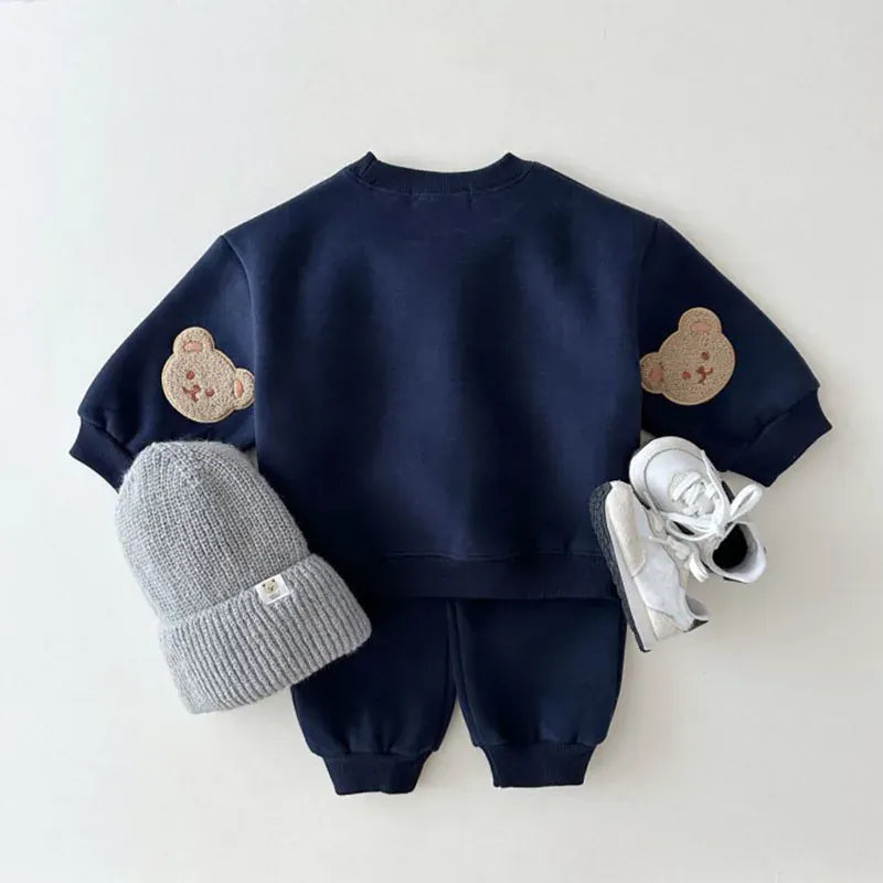 長袖セットアップ navy / 80cm / 取り寄せ（3〜14日） ☺︎ キッズセットアップ 2点セット スウェットトレーナー スウェットパンツ ベアくまワッペン 6カラー