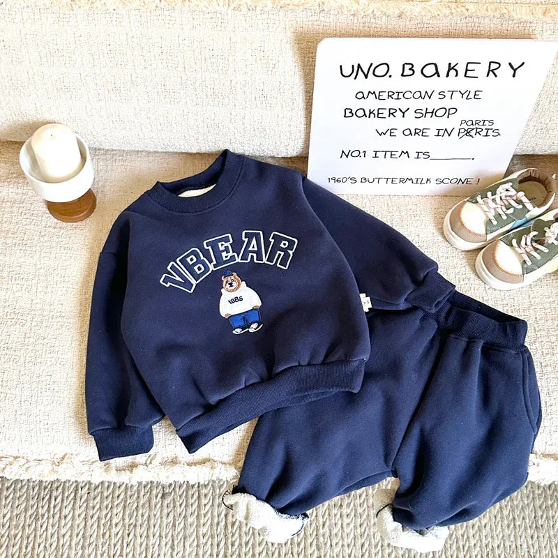長袖セットアップ navy / 90cm キッズセットアップ 2点セット 裏フリーススウェットトレーナー パンツ くまベア刺繍ロゴ 3カラー ボーイズ 男の子 子供服