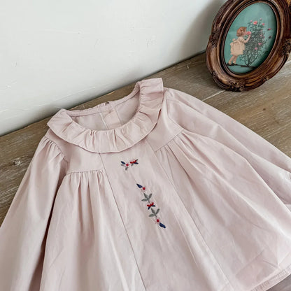 長袖シャツ・ブラウス Pink / 3T -100 キッズトップス サークルフリル襟刺繍ワンポイント長袖チュニックブラウス 2カラー【mh0006742】