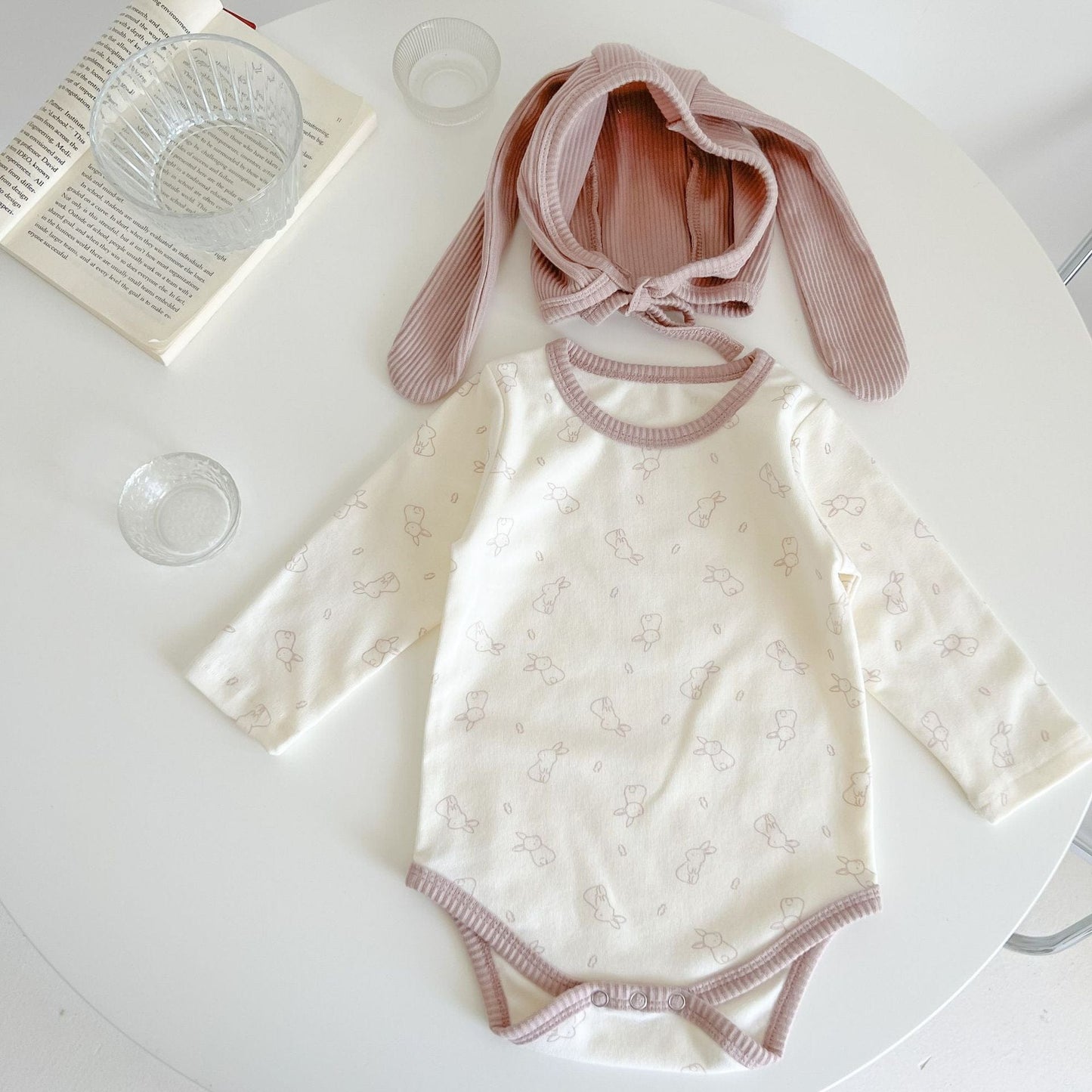 長袖ロンパース pink / 66cm ベビー うさぎ ラビット 長袖 ロンパース うさ耳 帽子 セット ユニセックス 3602B