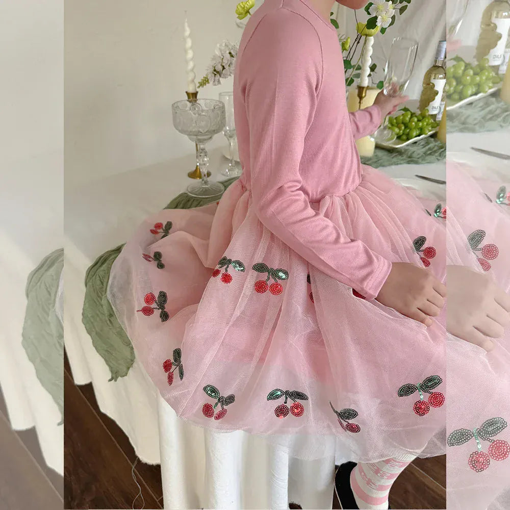 長袖ワンピース Pink / 90cm キッズワンピース バレリーナドレス チュチュチュールスカート 長袖ワンピース チェリーさくらんぼ フラワー花柄 ねこ猫キャット 刺繍 3カラー
