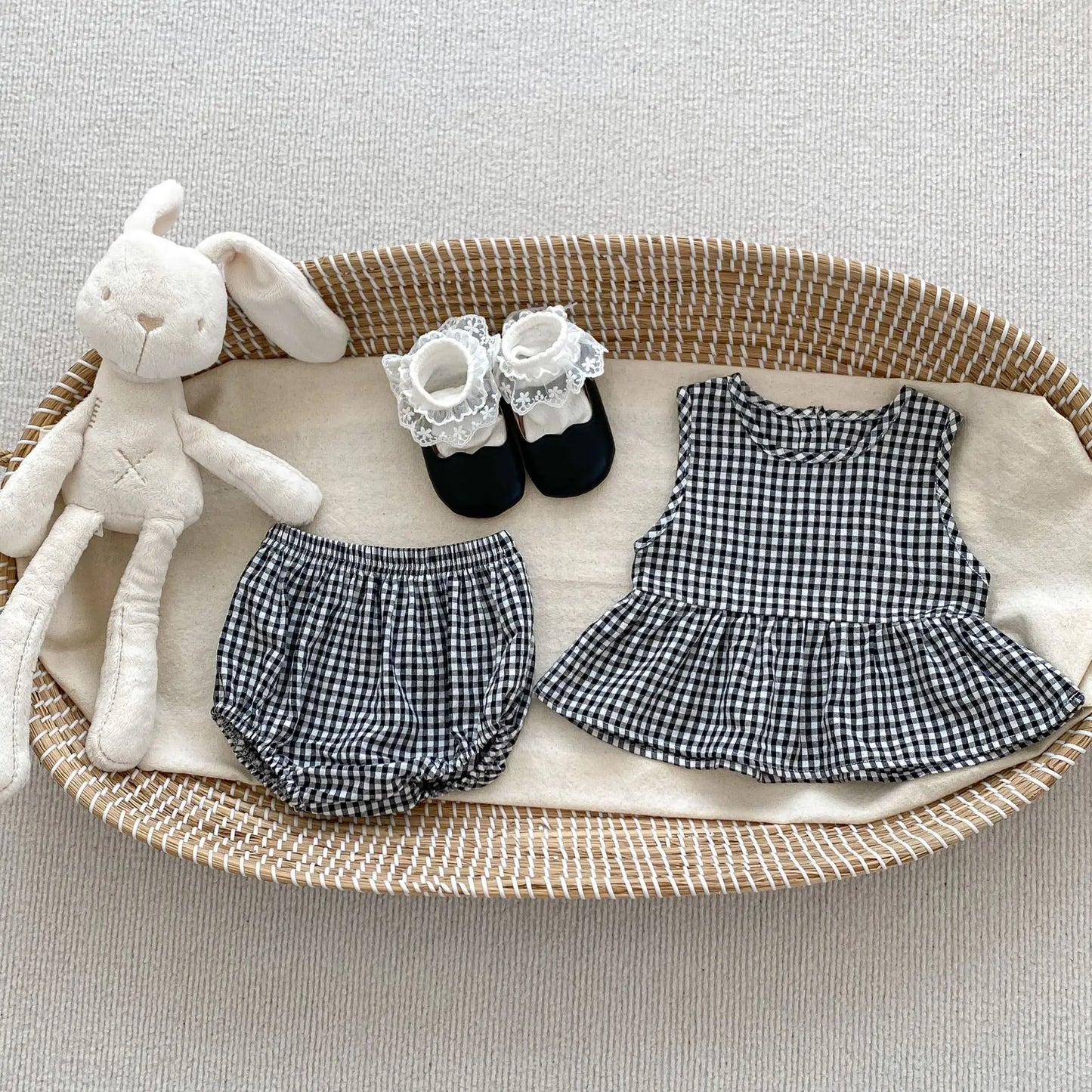 ノースリーブセットアップ plaid / 66cm ☺︎ ベビーセットアップ 2点セット ノースリーブペプラムチュニックブラウス+ブルマパンツ チェック/フラワー花柄刺繍