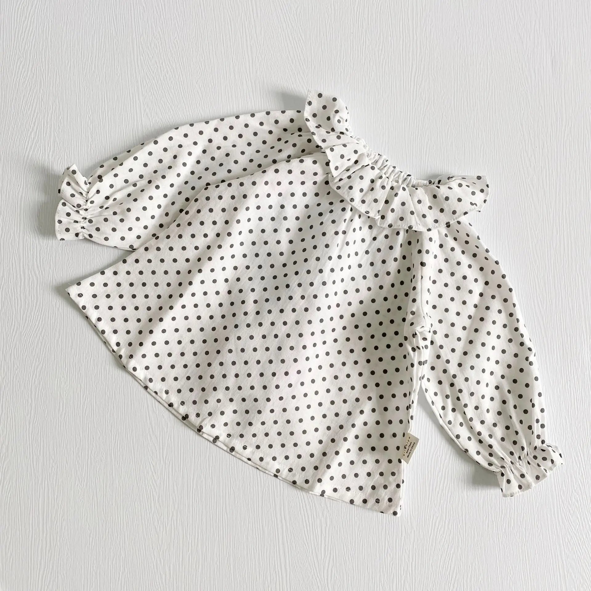 長袖シャツ・ブラウス polka dots / 73cm / 取り寄せ（7〜21日） ベビーキッズトップス 長袖チュニックブラウス フリル襟 フラワー花柄 水玉ドットプリント
