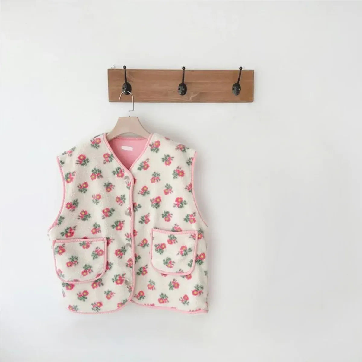 ベスト red flower / 9M  73cm ベビーベスト フラワー花柄プリント バイピング フリース ルームウェア