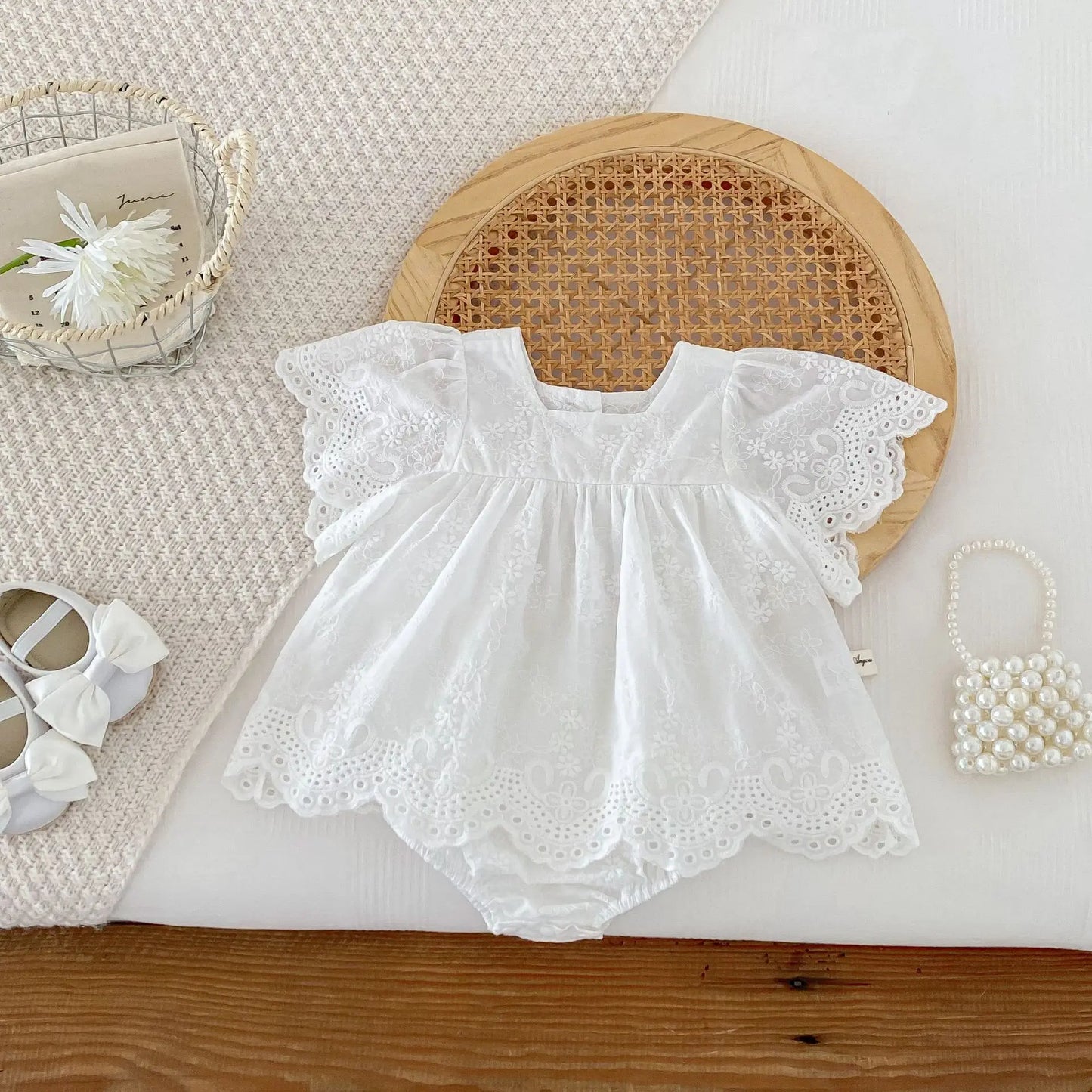 半袖ロンパース romper / 66cm 0-6m ベビーロンパース/キッズワンピース レースフリルスリーブ サマードレス ホワイト リンクコーデ 姉妹 お揃いコーデ