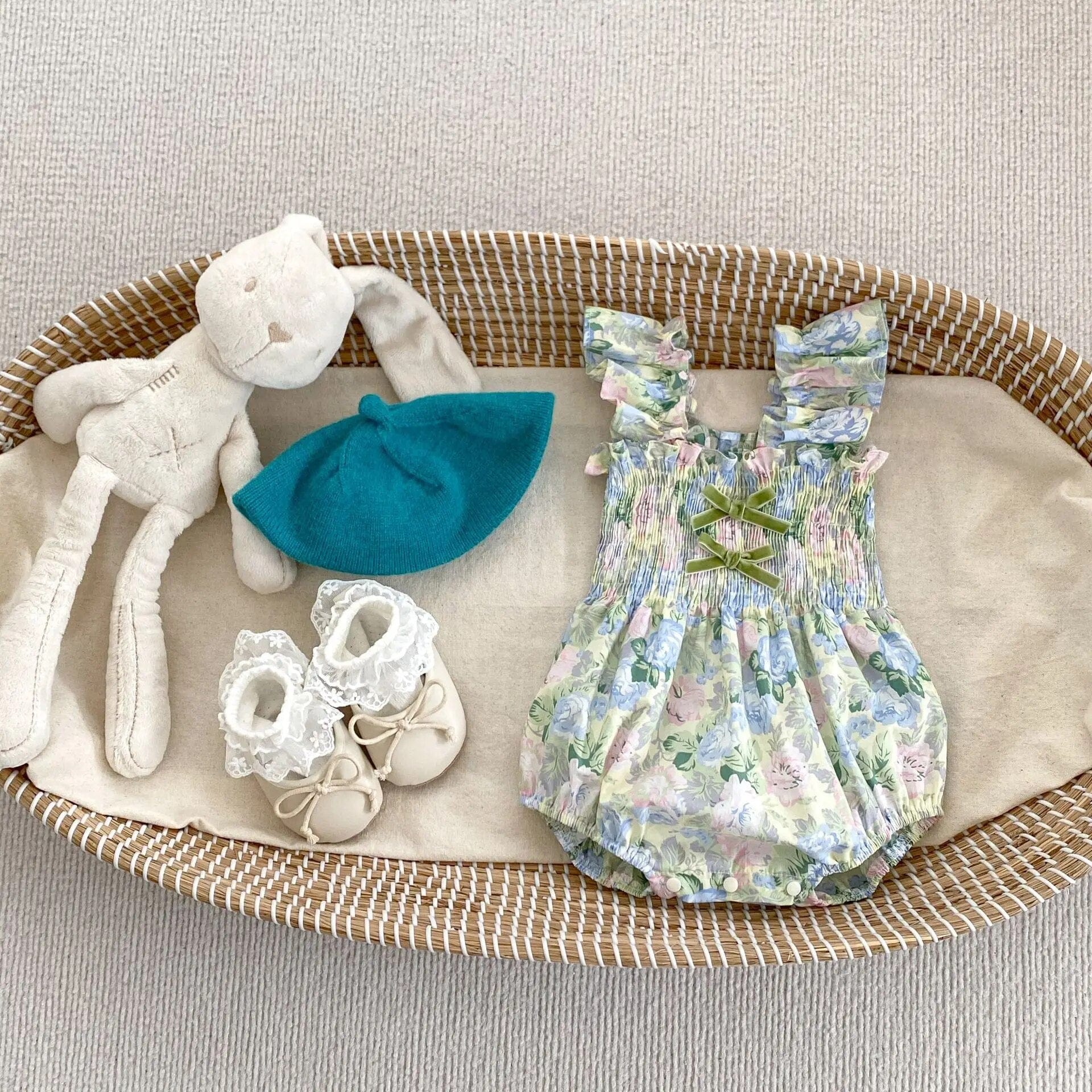 ノースリーブロンパース romper / 66cm 0-6m / 取り寄せ（7〜35日） ベビーロンパース/キッズワンピース ノースリーブ リボン フリル フラワー花柄プリント リンクコーデ 姉妹お揃いコーデ
