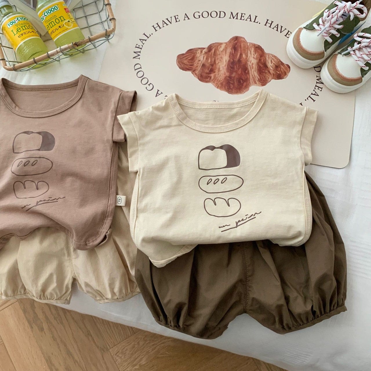 半袖セットアップ キッズトップス/パンツ 半袖プリントTシャツ/バルーンショートパンツ パンブレッドプリント 2カラー【mh0005454】