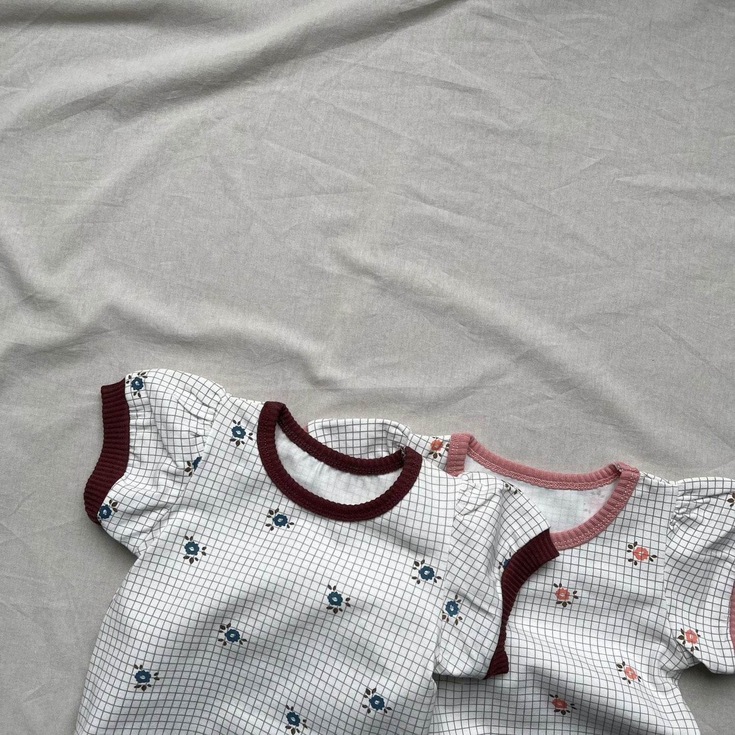 半袖セットアップ チェックフラワープリント半袖パフスリーブTシャツ+ブルマパンツセットアップ 2点セット【mh0009448】