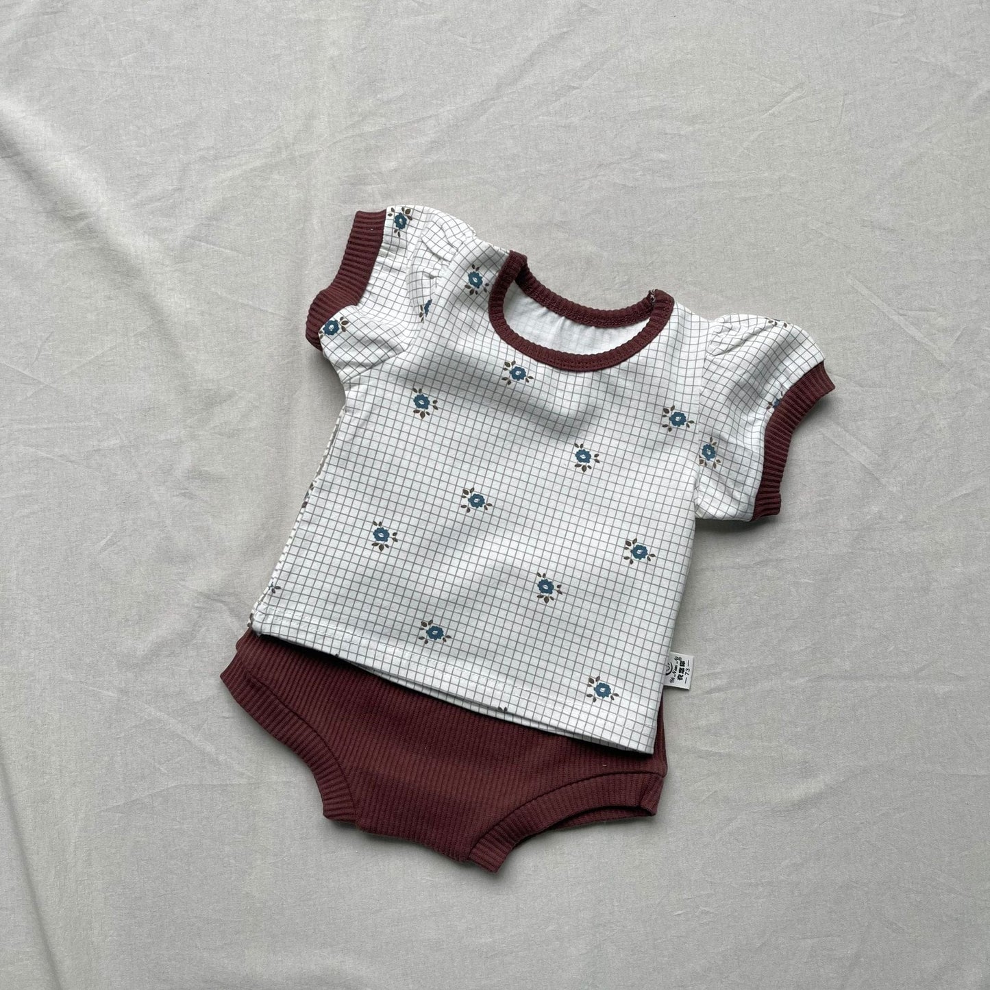 半袖セットアップ チェックフラワープリント半袖パフスリーブTシャツ+ブルマパンツセットアップ 2点セット【mh0009448】