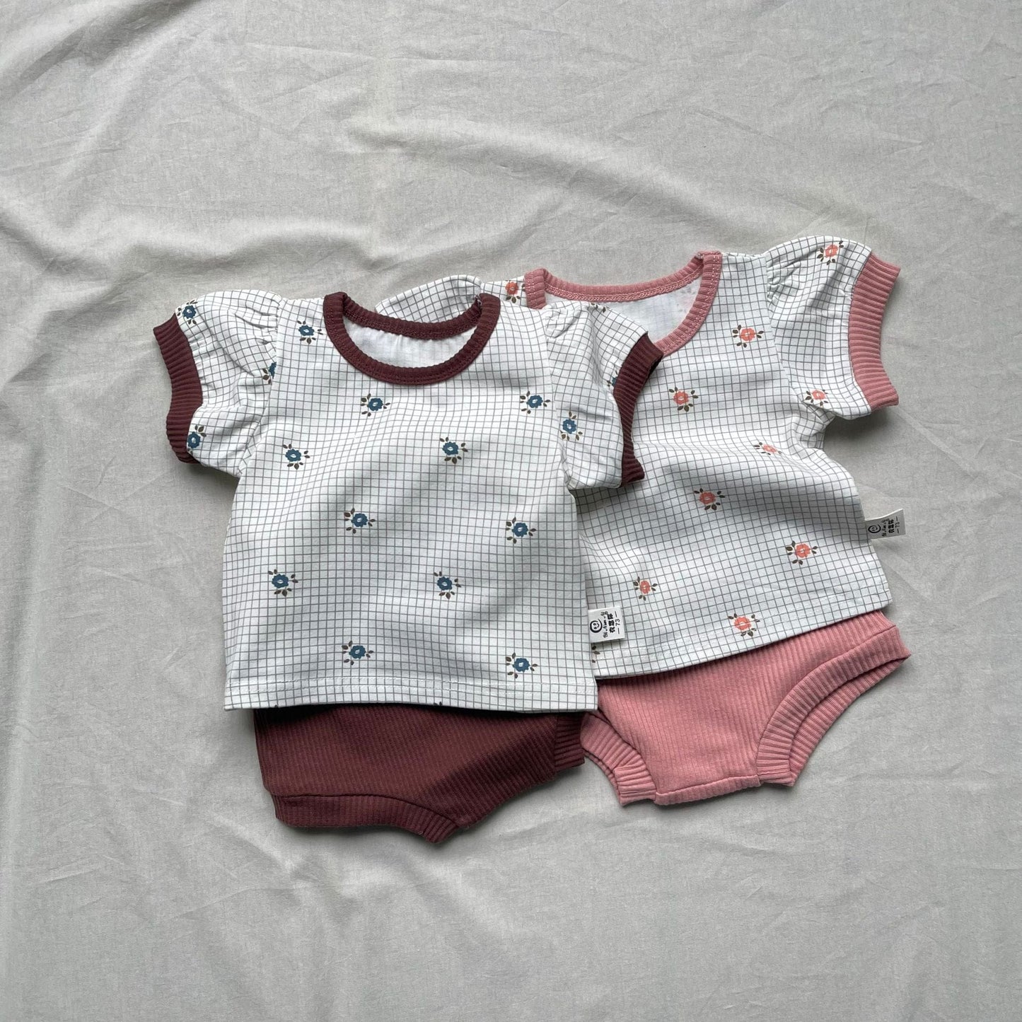 半袖セットアップ チェックフラワープリント半袖パフスリーブTシャツ+ブルマパンツセットアップ 2点セット【mh0009448】