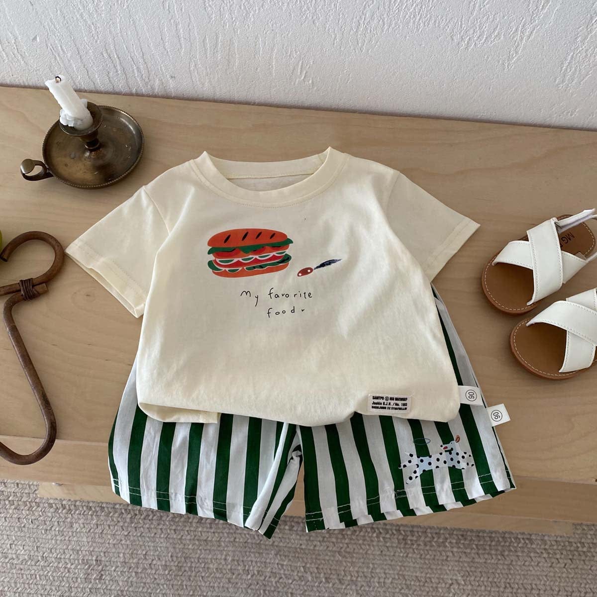 半袖セットアップ ハンバーガープリント半袖Tシャツ+ストライプショートパンツセットアップ 2点セット【mh0010322】