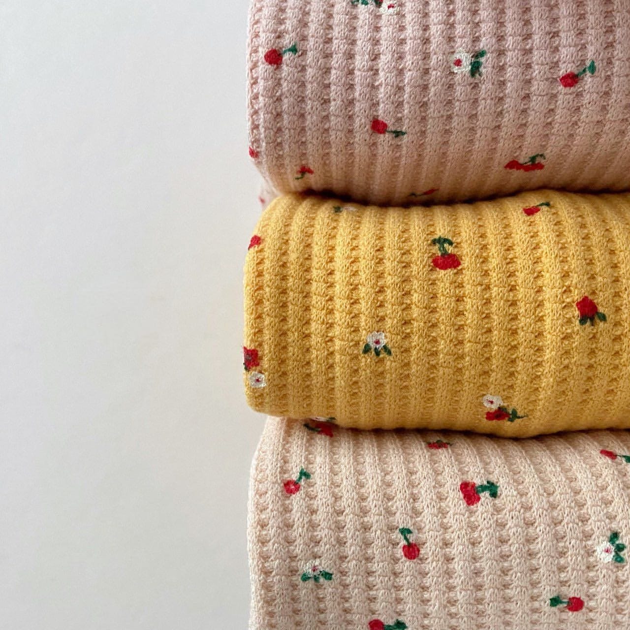 長袖セットアップ ☺︎ ベビー セットアップ 長袖Tシャツ パンツ ワッフル 花柄 フラワープリント アプリコット ピンク イエロー 3カラー ユニセックス 男の子 女の子 子供服
