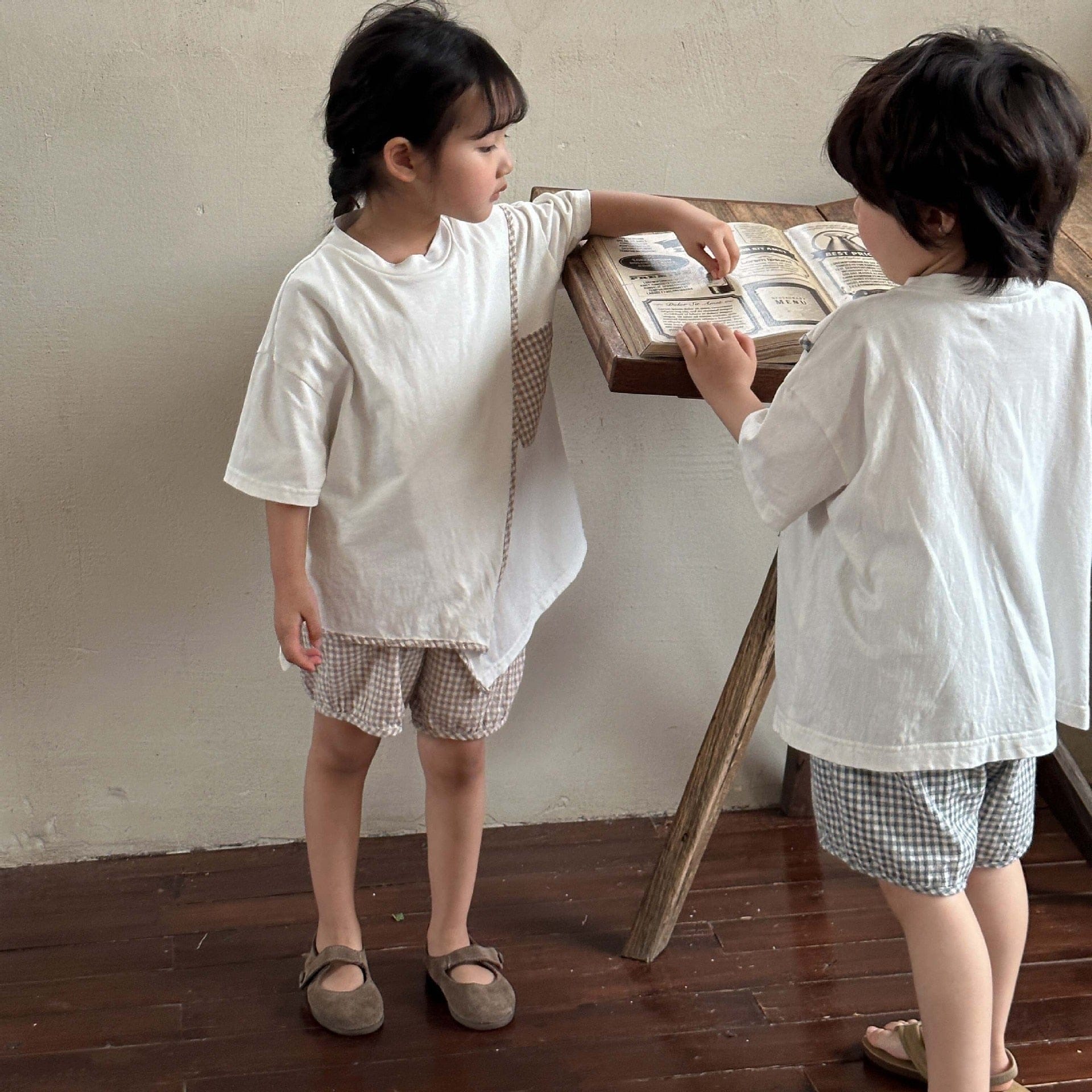 半袖セットアップ キッズ セットアップ チェック 半袖 アシメ デザイン Tシャツ ショートパンツ カーキ グレー ユニセックス 5729C