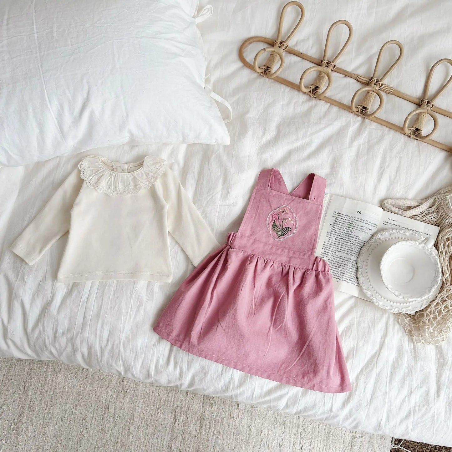 ノースリーブワンピース ベビーワンピース/トップス 長袖レース襟Tシャツ ノースリーブ刺繍ジャンパースカート【mh0004631】