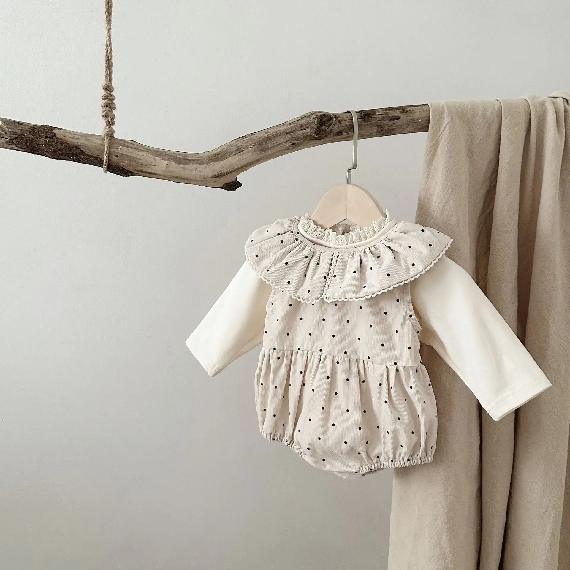 ノースリーブロンパース ベビートップス/ロンパース 長袖スタンドフリルカラーTシャツ/ノースリーブビッグ襟水玉ボディスーツ【mh0004636】