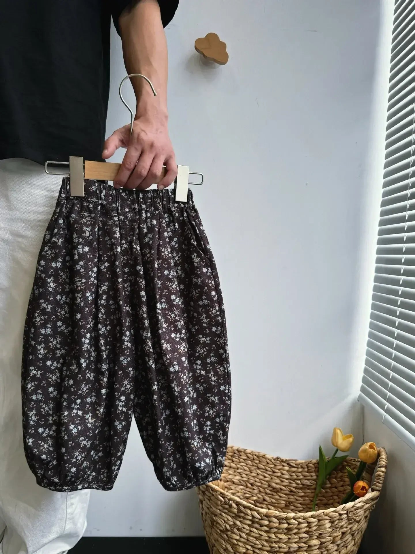 長袖セットアップ ベビーカーディガン/トップス/パンツ リボン長袖ニットジャケット/ラッフル襟長袖パフスリーブTシャツ/フラワープリントロングパンツ【mh0007534】