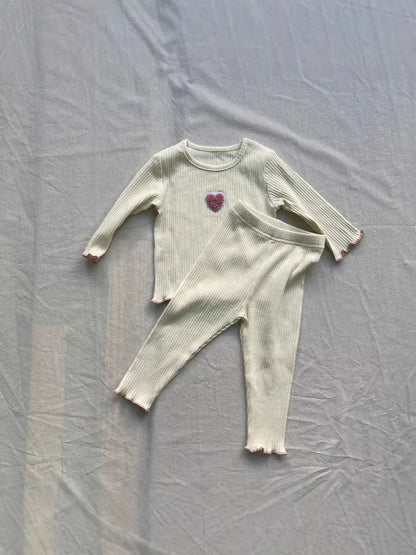 長袖パジャマ ベビーパジャマセット ハート長袖リブTシャツ+ロングパンツ【mh0008840】