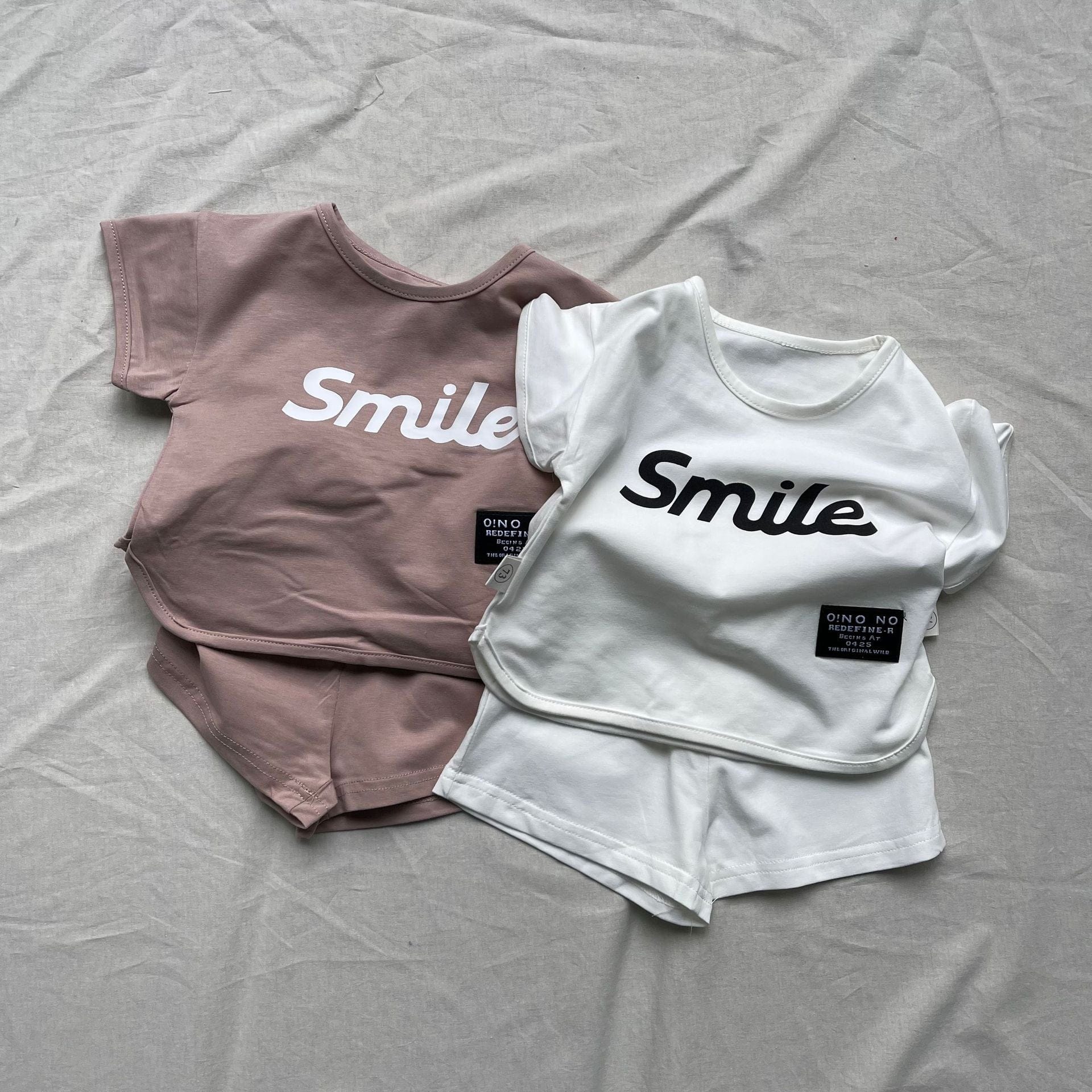 半袖セットアップ 半袖セットアップ プリントロゴ半袖Tシャツ+ショートパンツ【mh0009269】