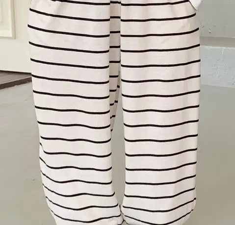 ロングパンツ・スウェットパンツ white / 2T  90cm キッズパンツ ボーダー柄 スウェットロングパンツ ブラック/ホワイト/2カラー