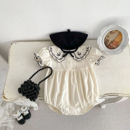 半袖ロンパース White / 66cm 0-6m ☺︎ ベビーロンパース 半袖ボディスーツ レース刺繍フリルリボン