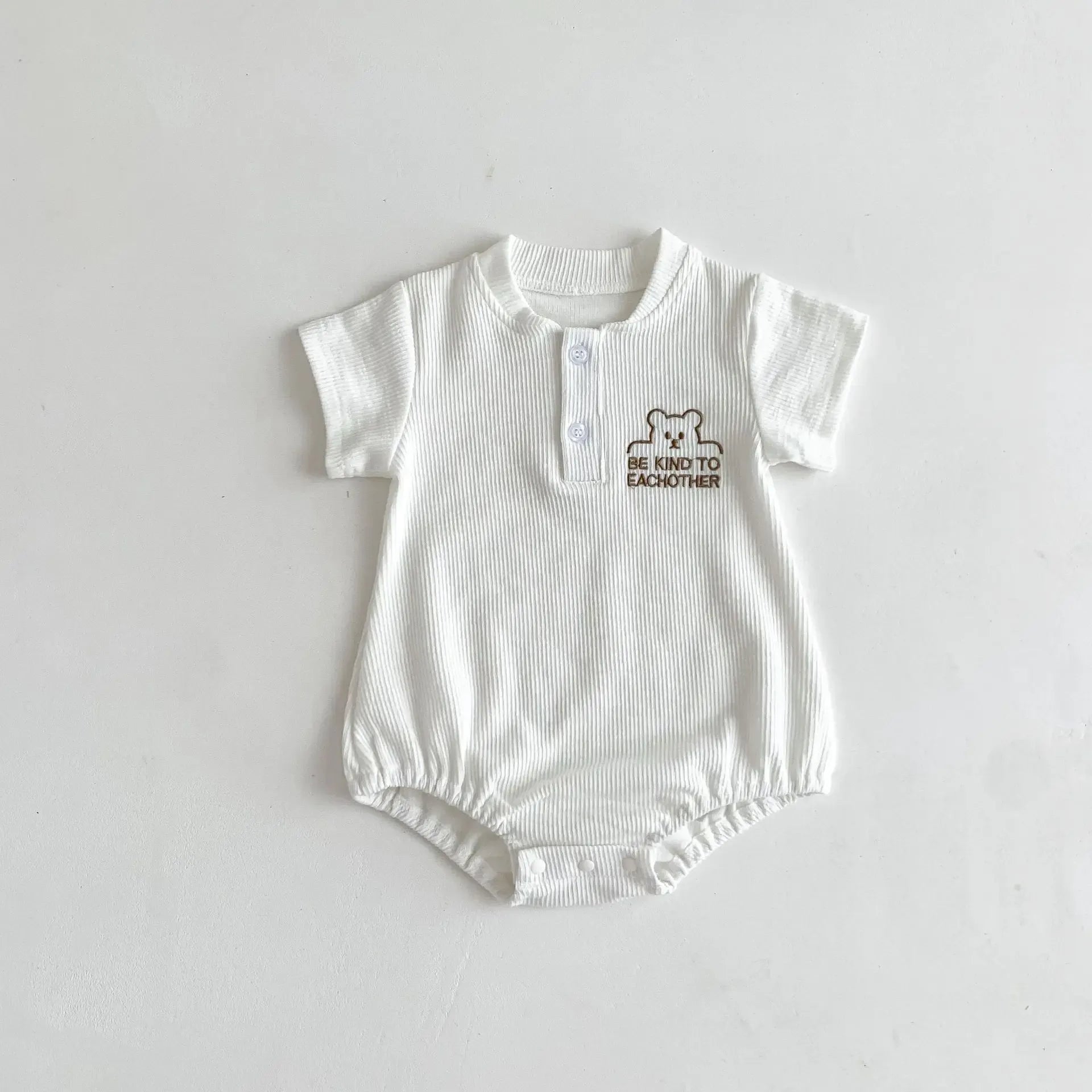 半袖ロンパース White / 66cm ベビーロンパース 半袖ボディスーツ ベアくまワンポイント 2カラー【mh0004600】