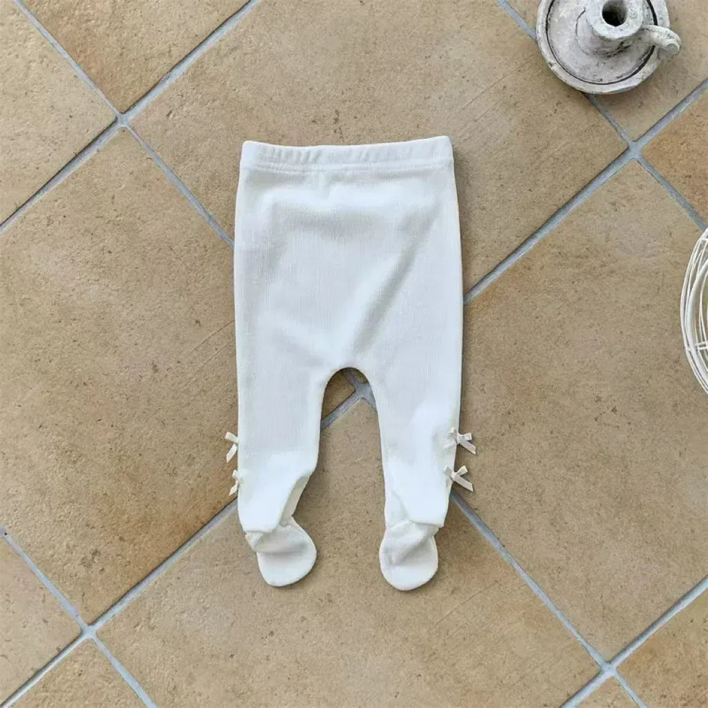 レギンスパンツ white / 6M  66CM ベビーパンツ リボンアクセント足付きレギンスパンツタイツ【mh0008262】