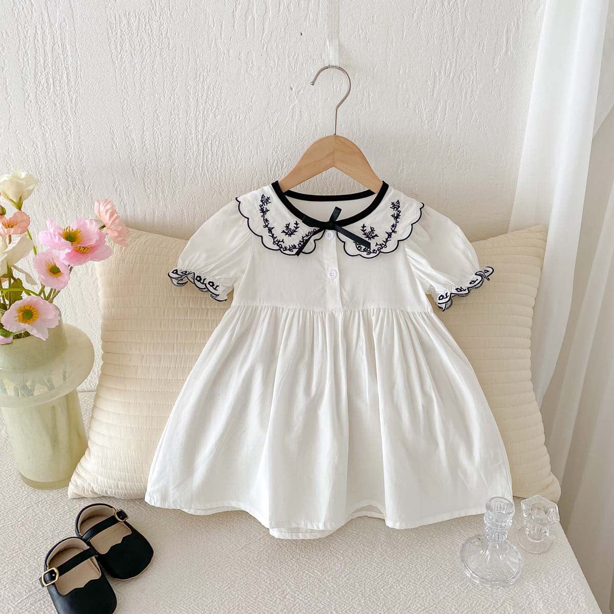 半袖ワンピース White / 80cm フラワー刺繍襟リボン半袖パフスリーブワンピース【mh0009771】