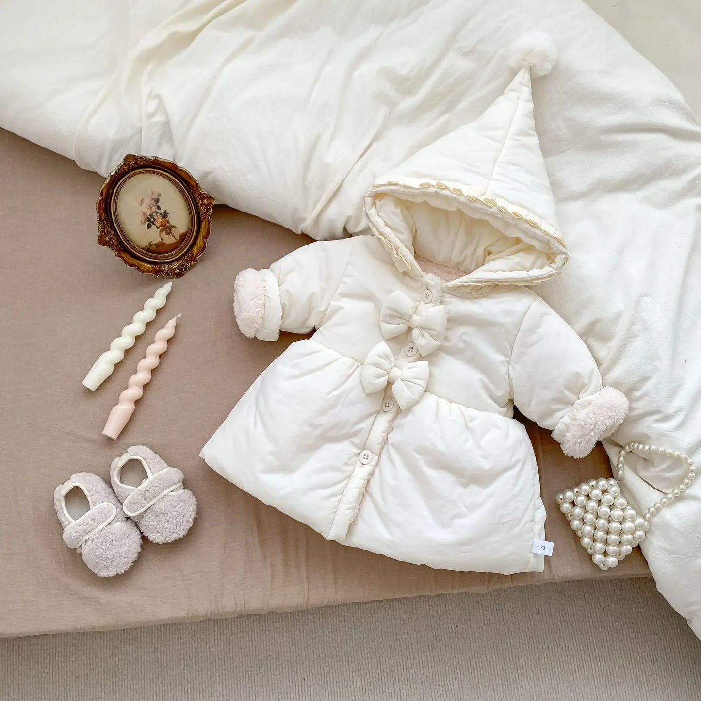 ショートコート・ジャケット・ジャンパー White / 9M  73CM ベビーキッズアウター とんがりフーディリボンパデッドジャケットコート【mh0008487】