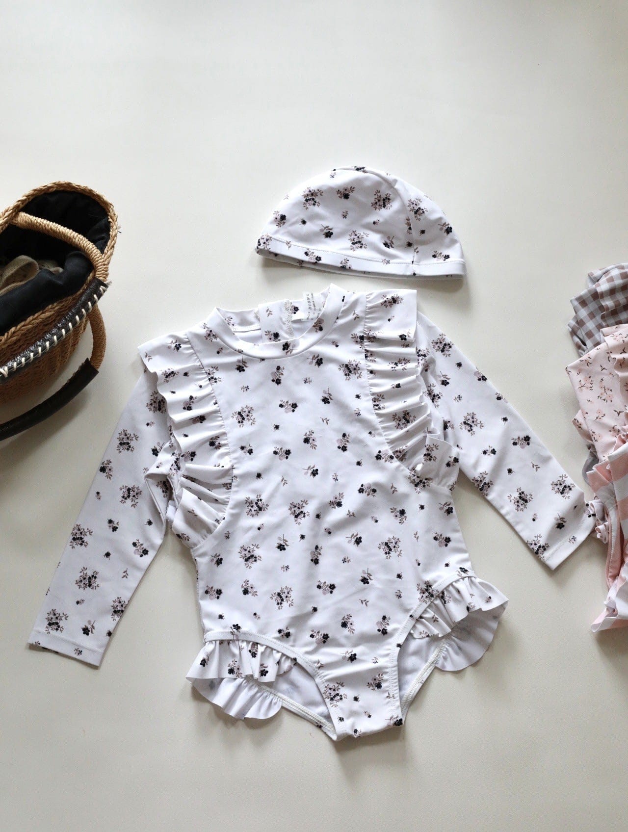 ベビー用水着 white floral / 80 ガールズ水着 長袖ワンピーススイムウェア ラッシュガード【mh0009336】