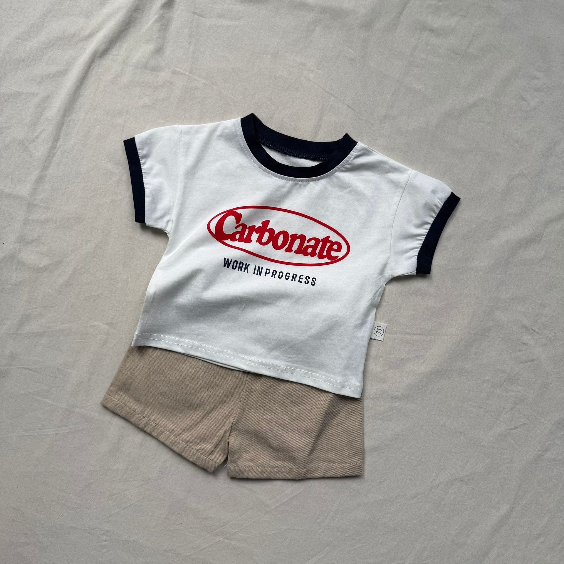 半袖セットアップ White T+ apricot pants / 73cm ロゴプリントTシャツ+ショートパンツセットアップ 2点セット【mh0009427】