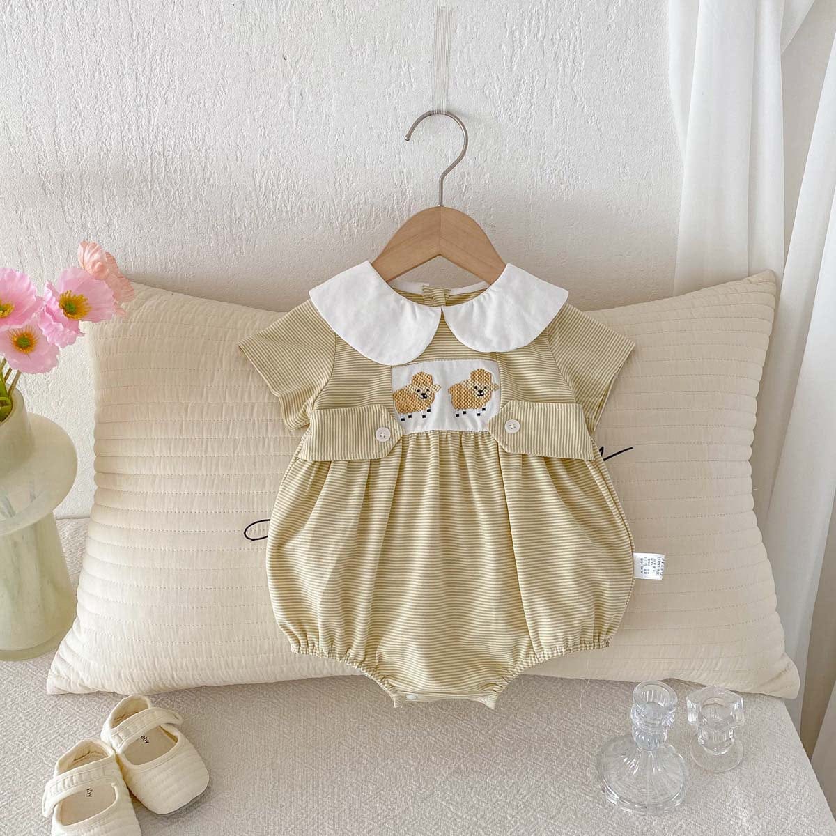 半袖ロンパース Yellow / 66cm ひつじ刺繍丸襟ボーダー半袖ロンパース【mh0009759】