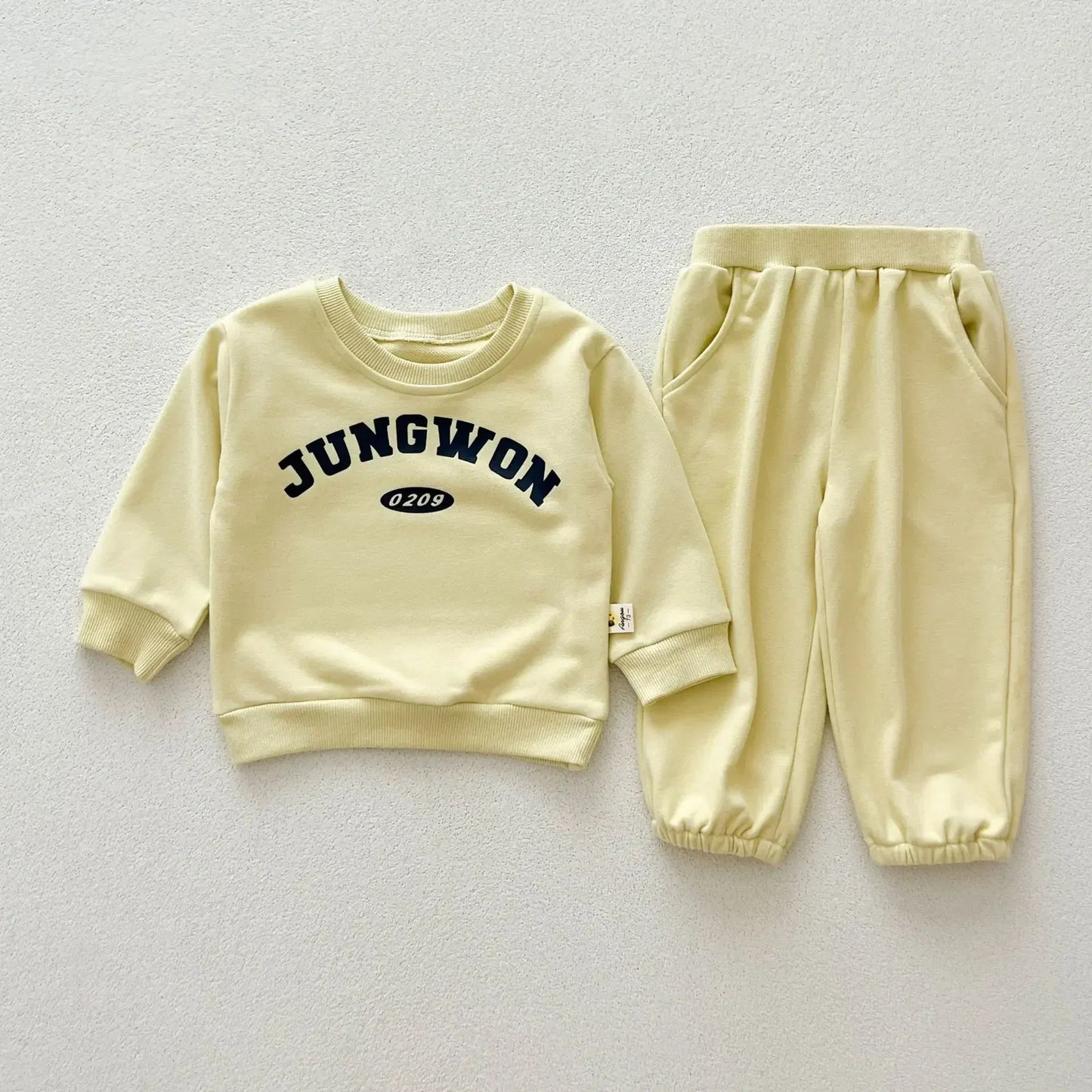 長袖セットアップ Yellow / 73cm 6-9M ベビーキッズセットアップ 2点セット レターロゴスウェットシャツ+スウェットパンツ 2カラー【mh0007229】