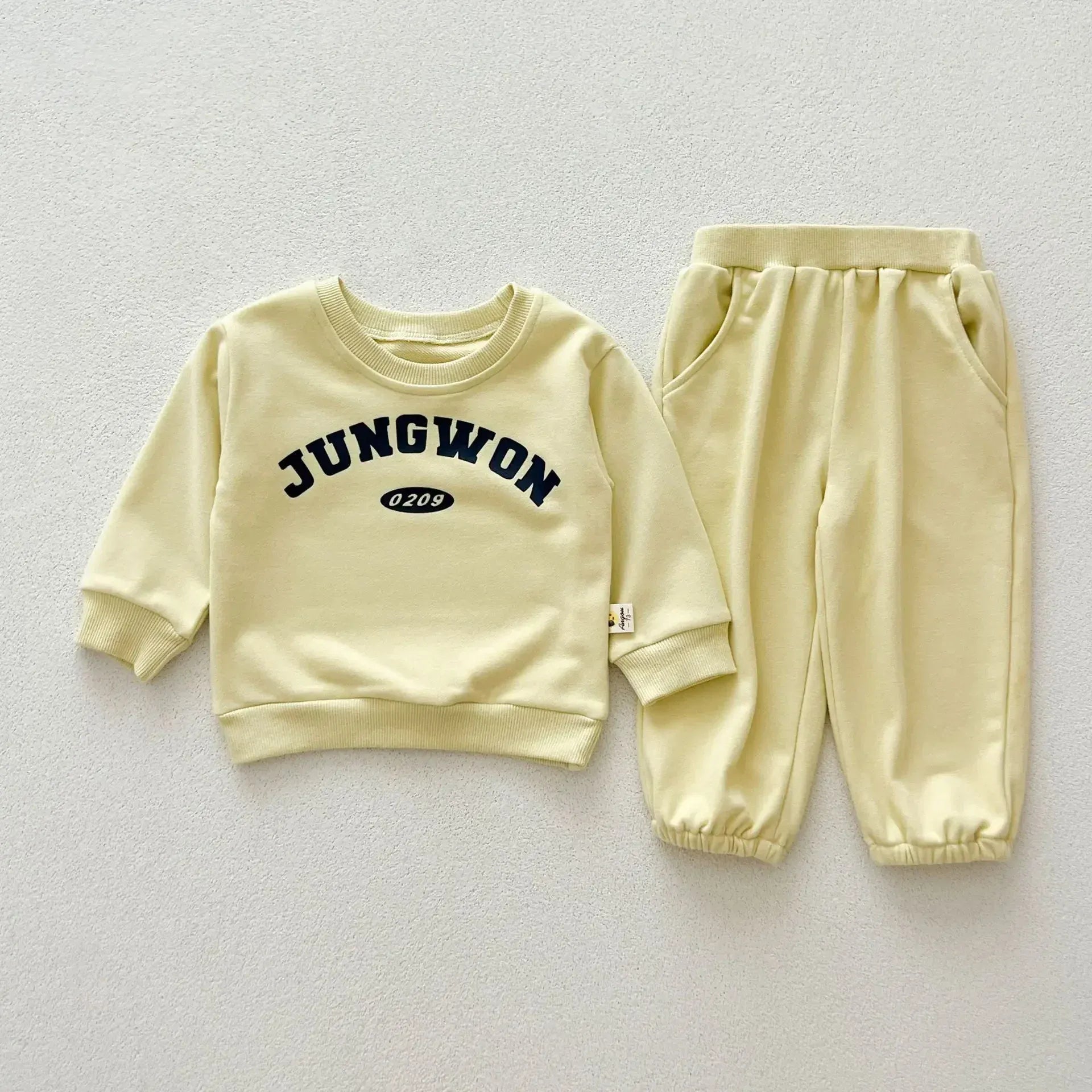 長袖セットアップ Yellow / 73cm 6-9M ベビーキッズセットアップ 2点セット レターロゴスウェットシャツ+スウェットパンツ 2カラー【mh0007229】