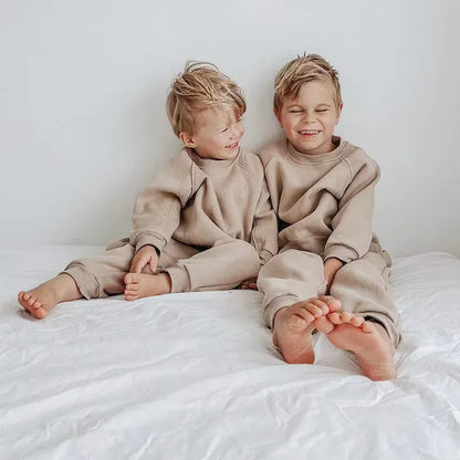長袖セットアップ YG1537 khaki / 12M  80CM キッズセットアップ 2点セット フラップポケット長袖スウェットシャツ+ロングスウェットパンツ【mh0008318】