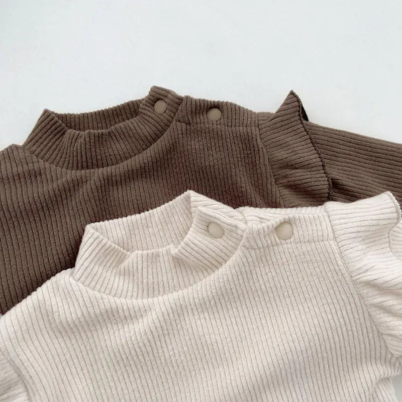 長袖Tシャツ ベビートップス フリルショルダー ニット長袖カットソー ベージュ コーヒー 2カラー