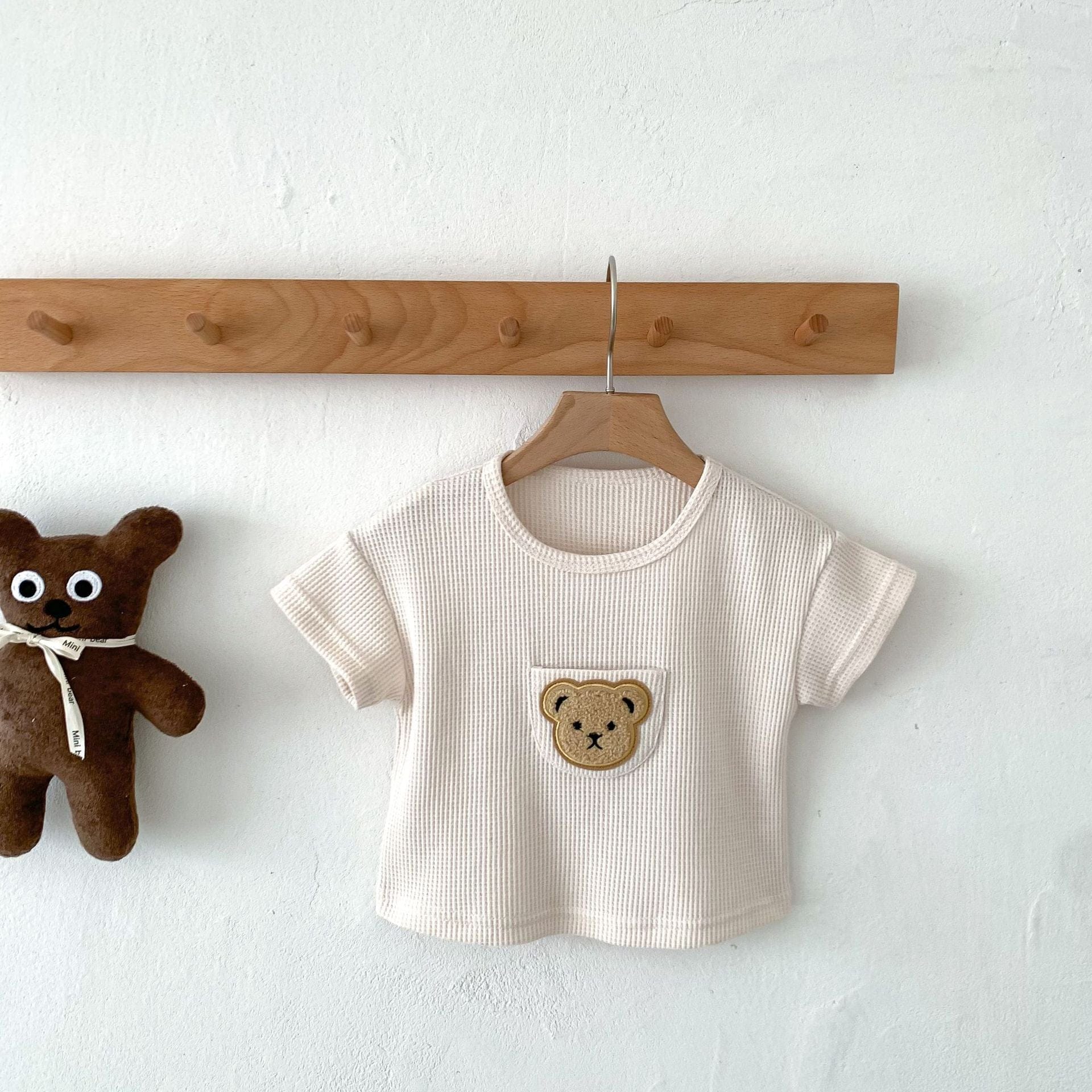 半袖Tシャツ Beige / 6M/66cm ベビー くま ベア ワッペン ワッフル 半袖 Tシャツ トップス ベージュ ブラウン カーキ ボーイズ 5693B