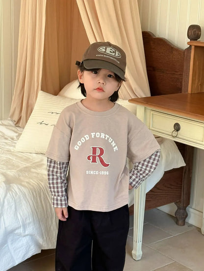 長袖Tシャツ キッズトップス 長袖ドッキングTシャツ 袖パッチワーク レターロゴ 2カラー