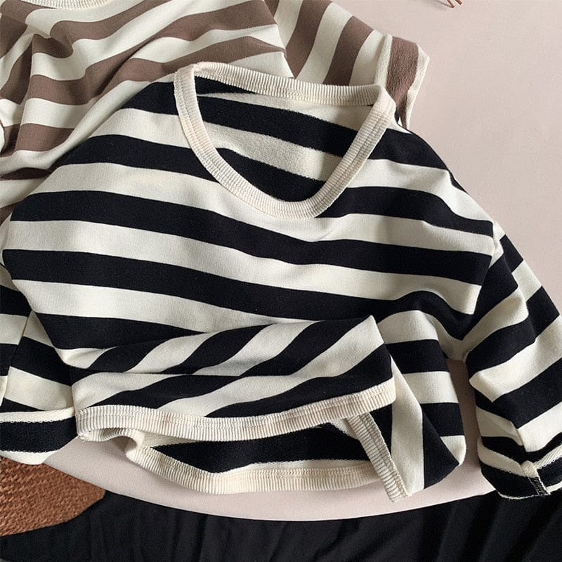 長袖Tシャツ キッズ 長袖Tシャツ ボーダーカットソー ルーズ トップス ブラック コーヒー 2カラー ボーイズ 男の子 子供服 6515C